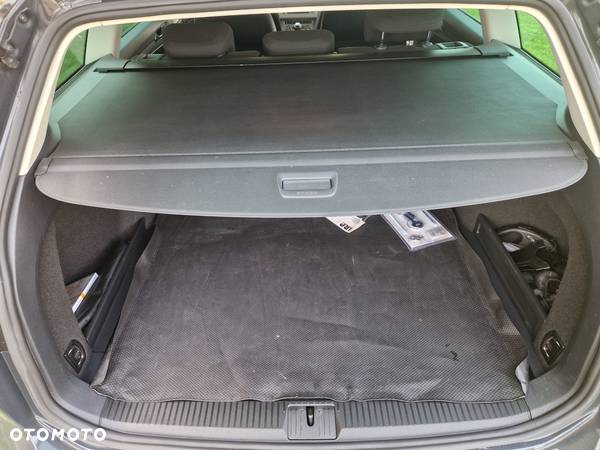 Volkswagen Passat 2.0 TDI SCR Comfortline - 20