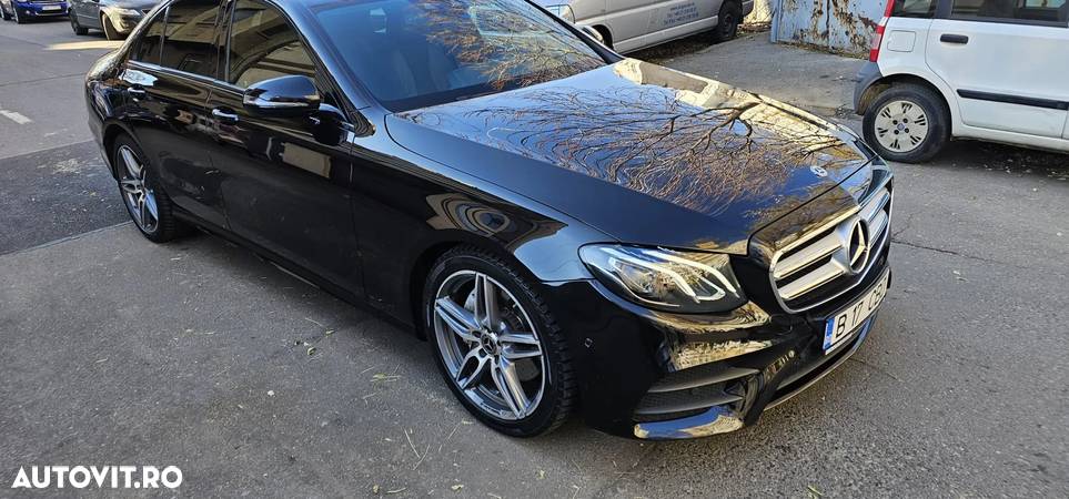 Mercedes-Benz E 220 d T 9G-TRONIC AMG Line - 22