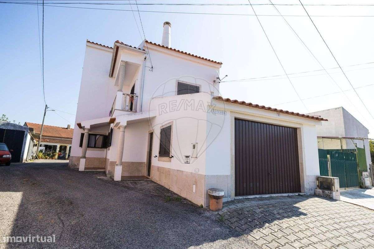 Moradia T4 para venda-15