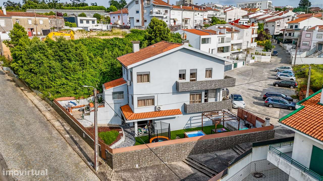 Moradia T3 com piscina e garagem à venda - Grande imagem: 3/47