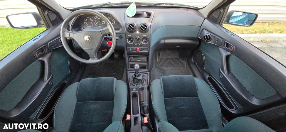 Alfa Romeo 146 1.6 16V TSL - 6