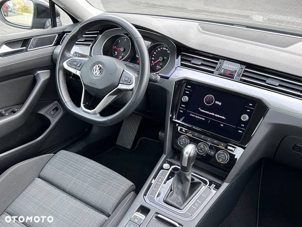 Volkswagen Passat 2.0 TDI EVO Business DSG - 16