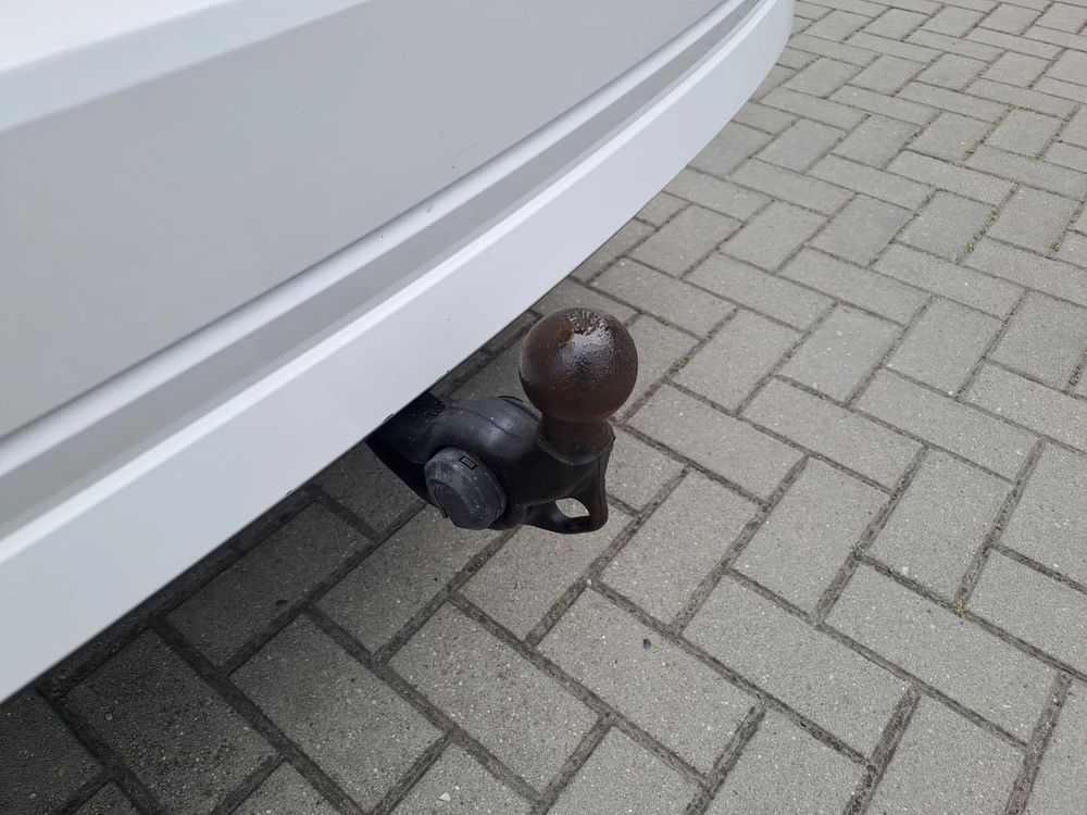SKODA OCTAVIA HAK 230V 3-strefowa Klima Indukcja 2,0 TDI 150KM DSG ASO VAT23%