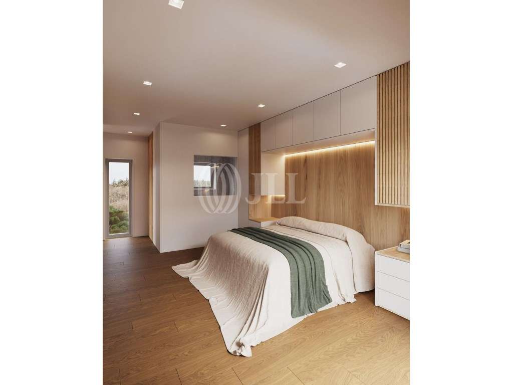 Moradia T4 com jardim e piscina no Zambujeiro, Cascais-9