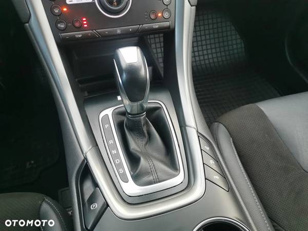 Ford Mondeo 1.5 EcoBoost Titanium - 21