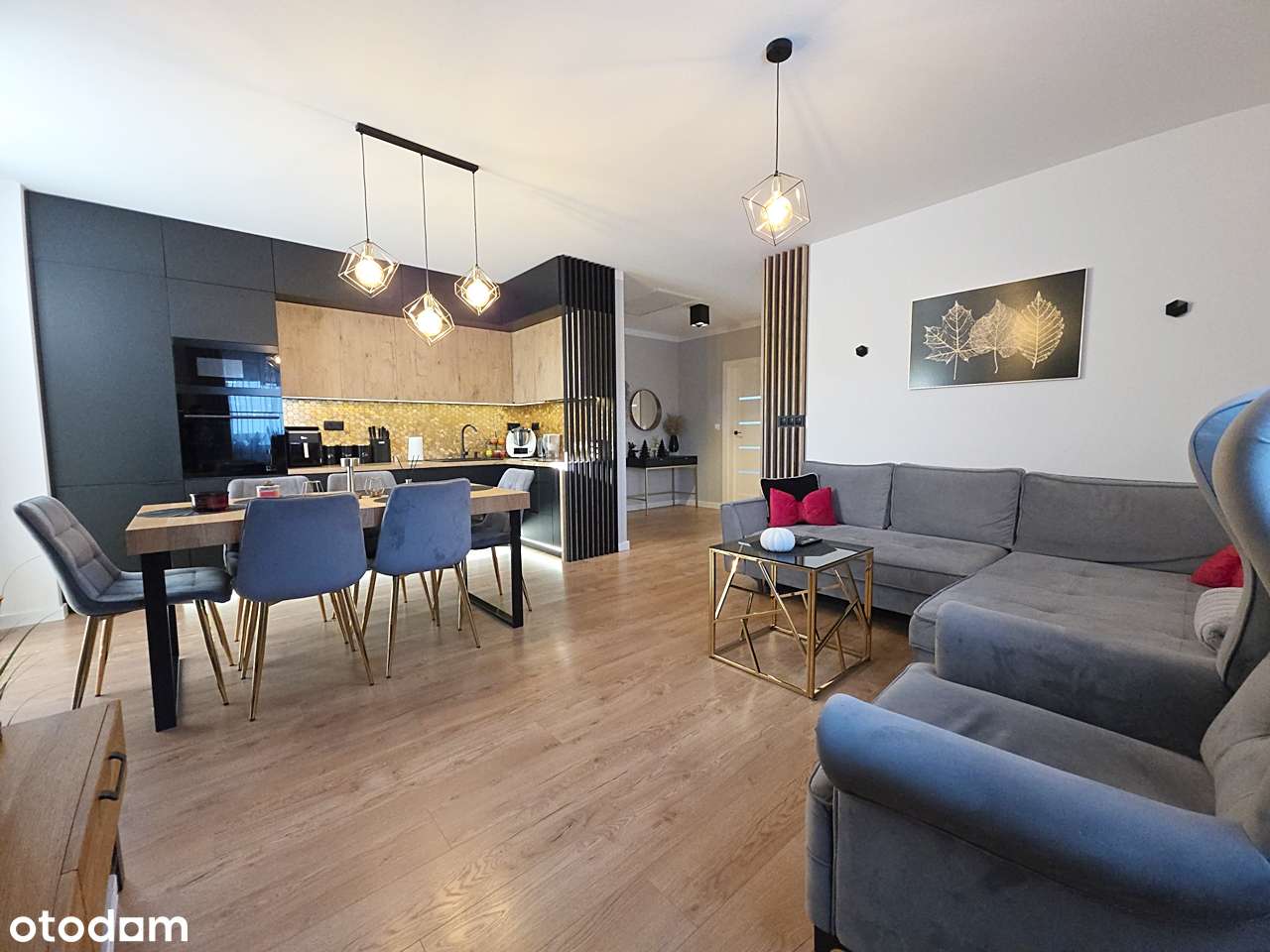 Powierzchnia całkowita 120m2 | Miejsce postojowe | Taras |-0