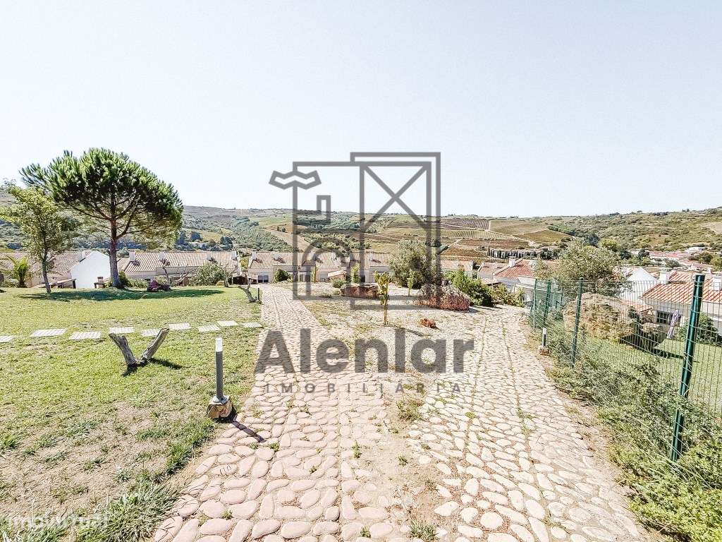 Moradia T3 em Alenquer - Condominio Fechado-35