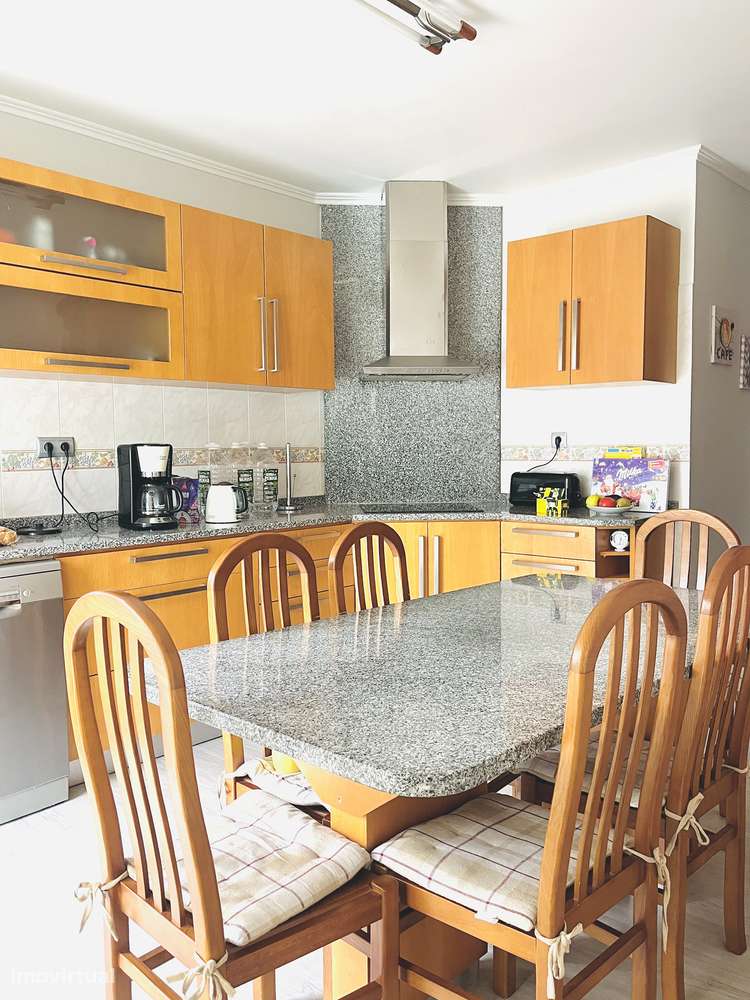 Um moradia onde espaço e luz criam uma sensação de liberdade. - Grande imagem: 5/9