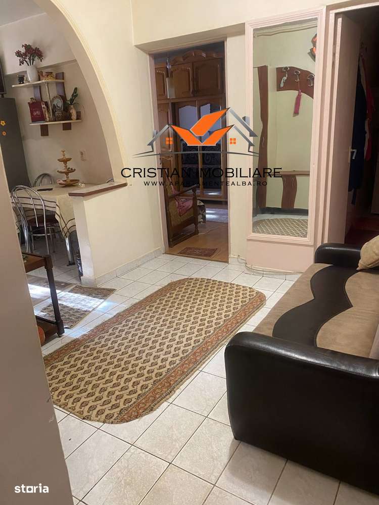 Apartament o camera, Parter, mobilat, utilat, bloc de apartamente !-1