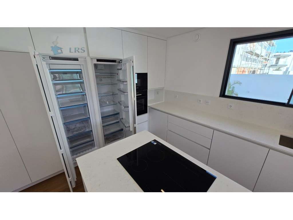 Murches, lindos acabamentos, moradia isolada com 3 suites e 1 quatr...-21