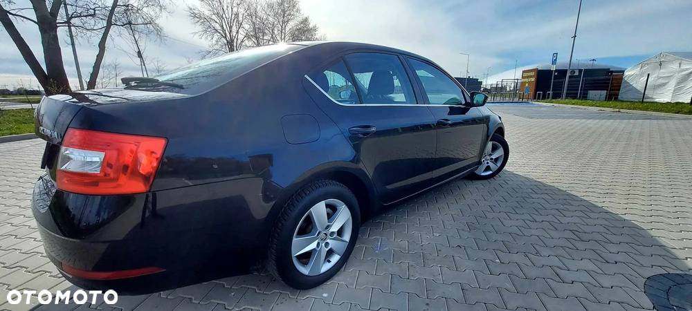 Skoda Octavia 1.6 TDI Ambition - 4