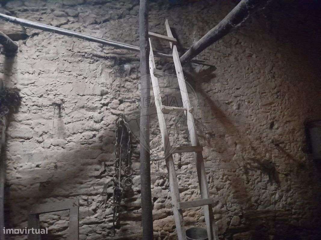 Moradia T2 para venda - Grande imagem: 4/9