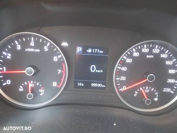 Kia Stonic 1.0 T-GDI HP 7DCT Trend - 7