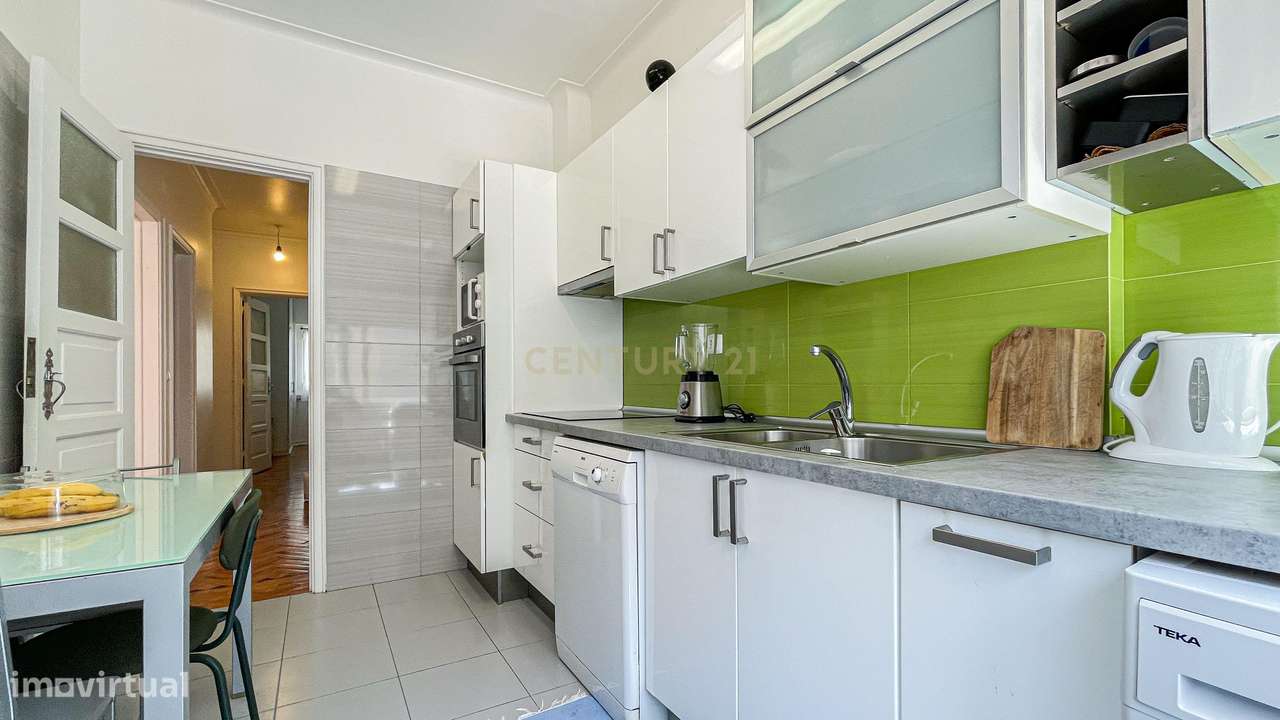 Apartamento T1 convertido em T2 - Remodelado - 10 min Metro-3