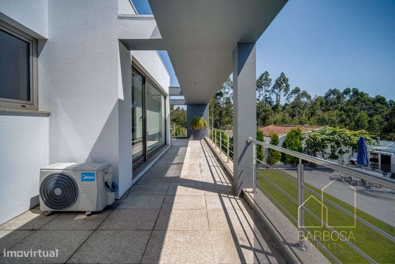 V5 Maia - 4 suites - 4 frentes - Luxo, privacidade e tranquilidade!-35