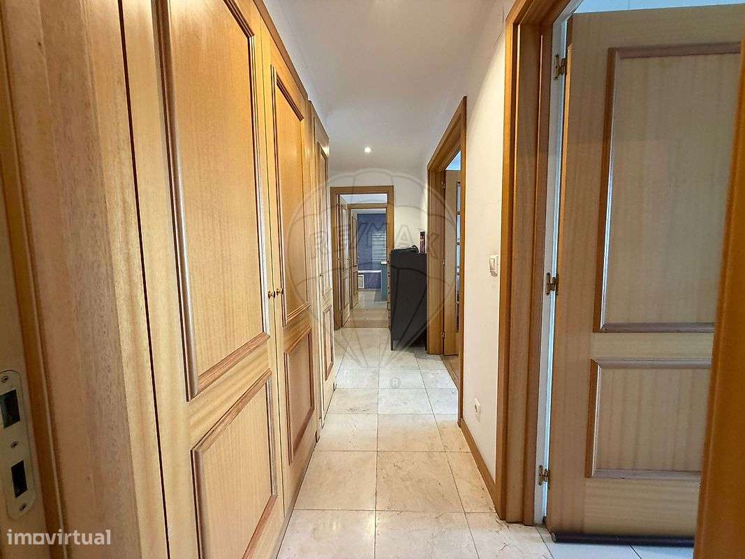 Apartamento T1 para arrendamento - Grande imagem: 4/26