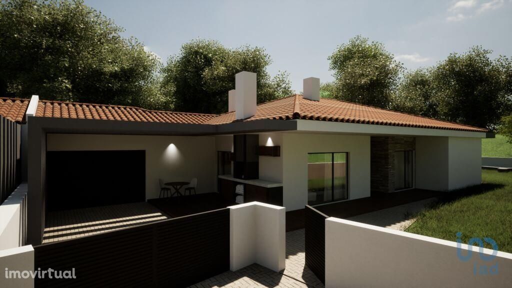 Casa / Villa T3 em Leiria de 200,00 m2