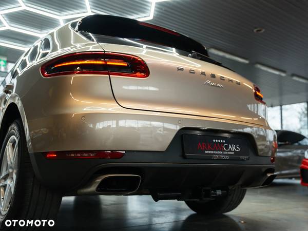 Porsche Macan - 10