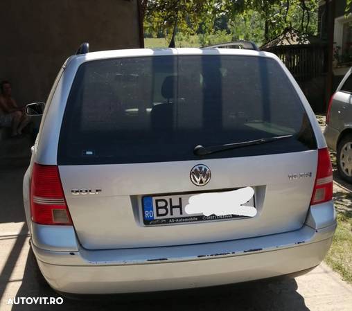 Volkswagen Golf 1.6 - 8