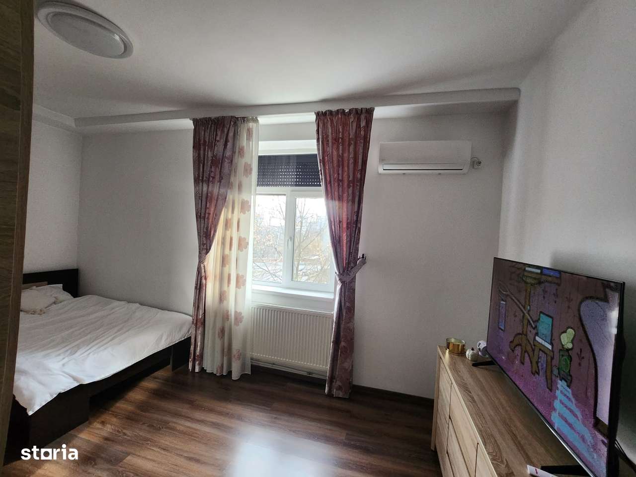 Garsoniera zona Ultracentrala mobilata si utilata - Imagine principală: 4/17