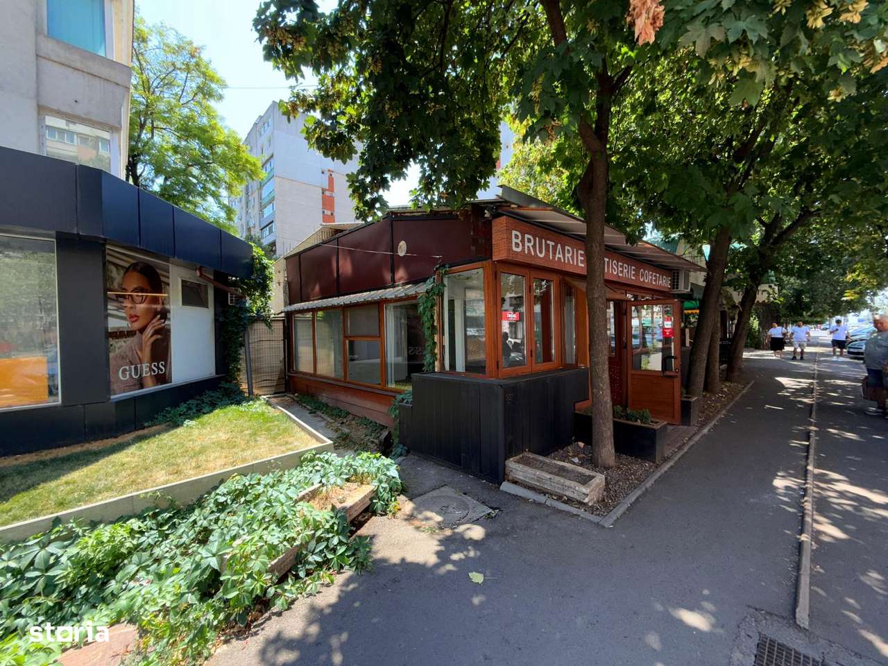 REZERVAT - Spatiu comercial, stradal, 110mp,vitrina, langa Tahiti - Imagine principală: 4/13