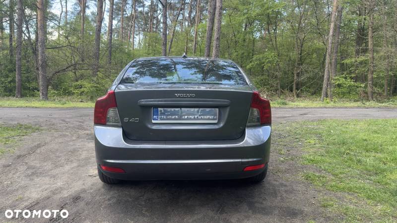 Volvo S40 2.0D Kinetic - 5