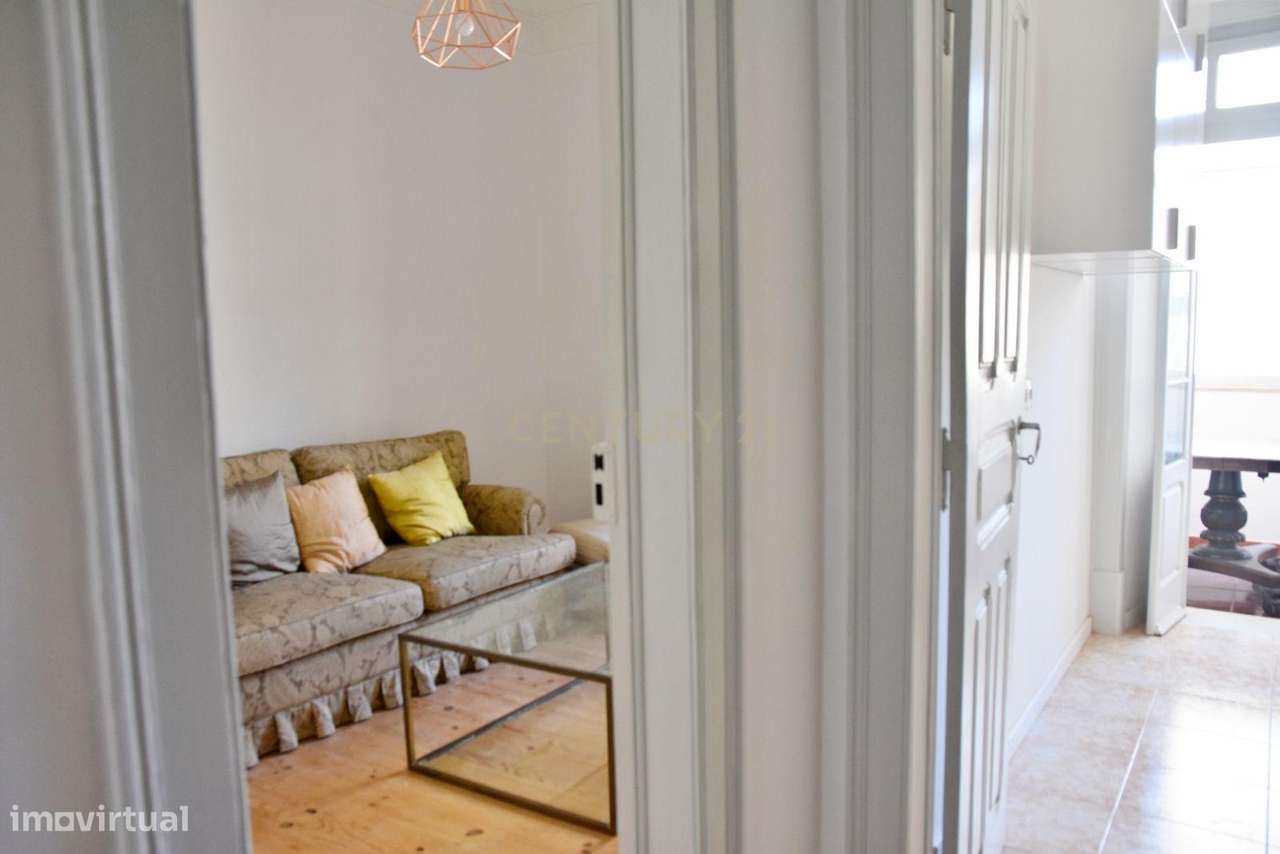 Apartamento T3 em Campo de Ourique - Grande imagem: 4/21