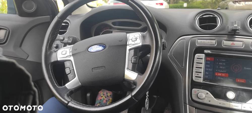 Ford Mondeo 2.0 TDCi Titanium - 4