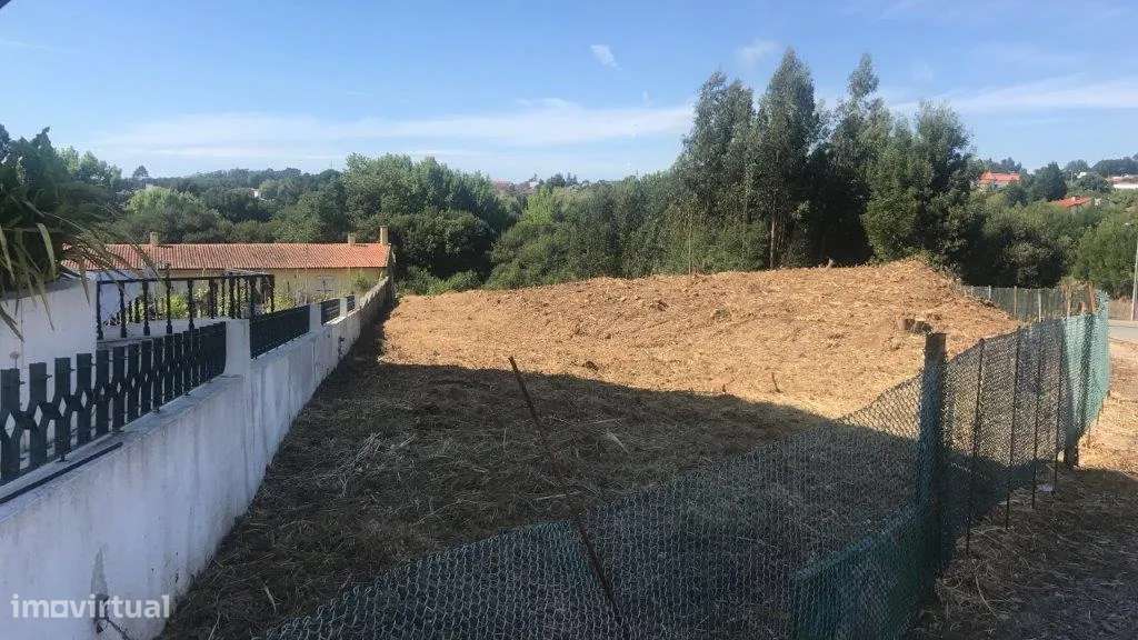 TERRENO URBANO | S. F. MARINHA | VILA NOVA DE GAIA - Grande imagem: 4/9