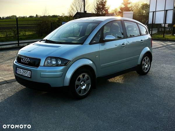 Audi A2 1.4 - 15