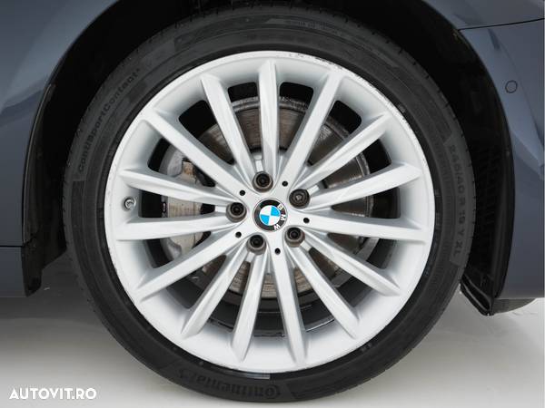 BMW Seria 5 530i xDrive Aut. Luxury Line - 23