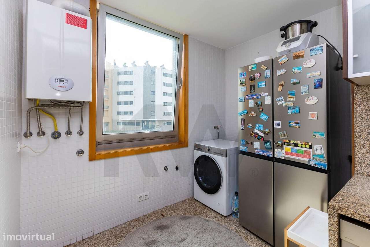 Apartamento T4 com garagem em Mourões, Póvoa de Varzim-13