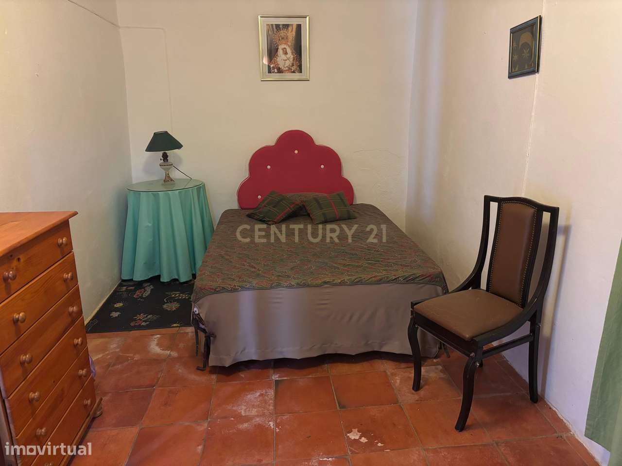 Quintinha com Moradia T2 + Armazém | 2ha vedados | Rio | Fruteiras | A-17