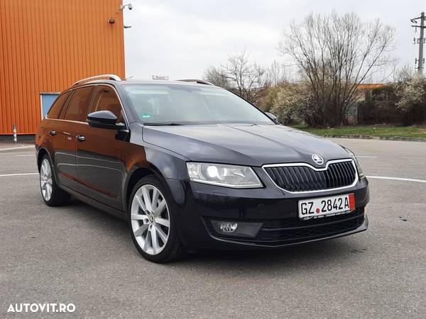 Skoda Octavia 2.0 TDI DSG Premium Edition - 10