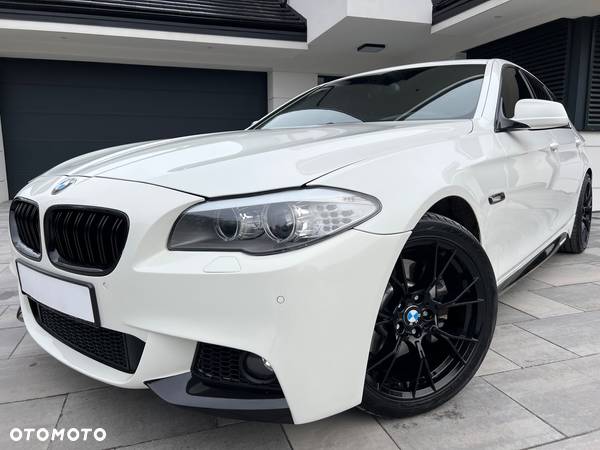 BMW Seria 5 525d xDrive - 1