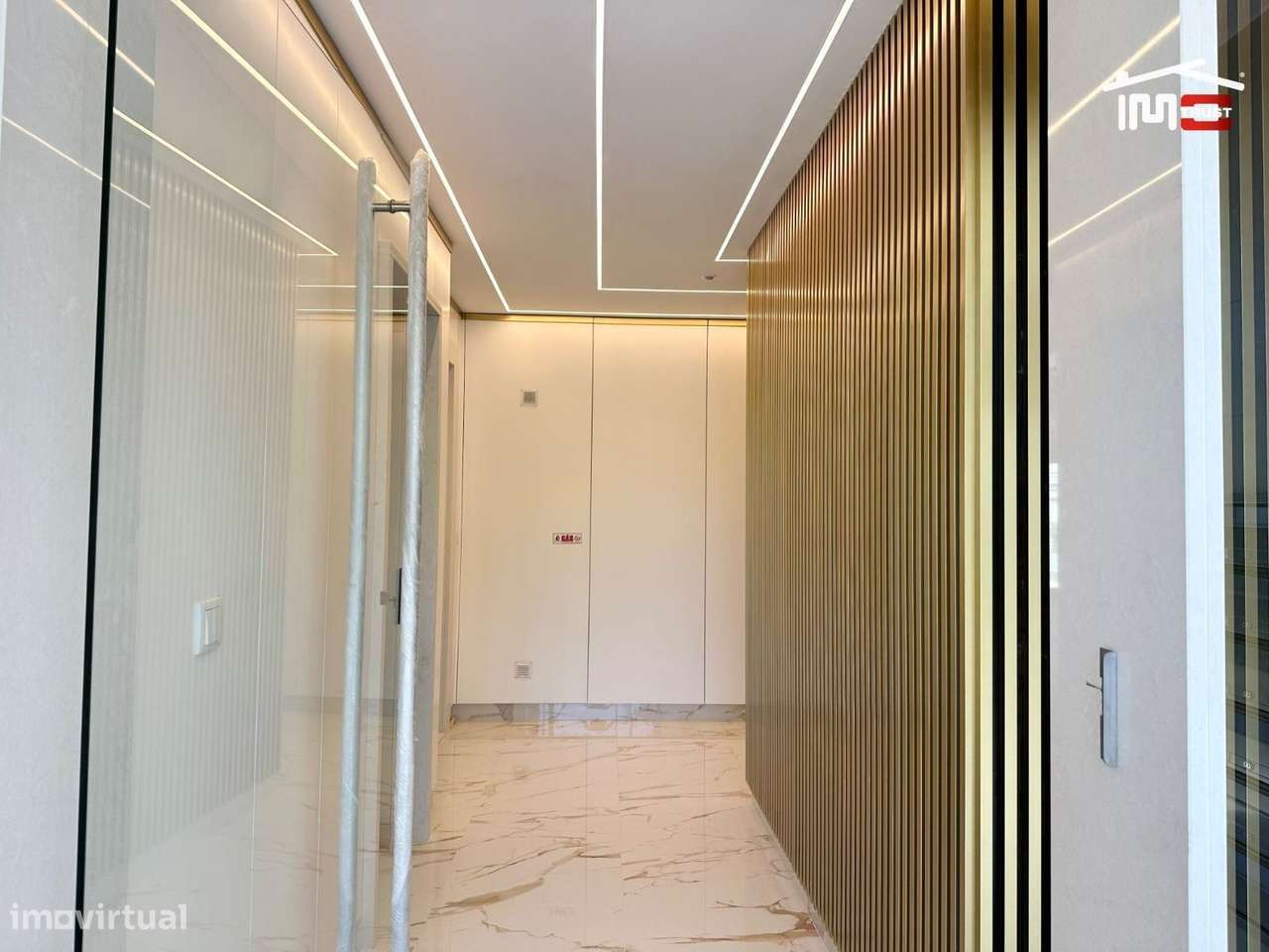 Incrivel Apartamento T3 com Varandas, Garagem e Arrecadação-34