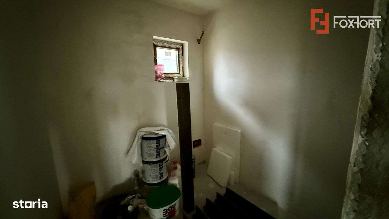 Duplex cu 3 camere, pod mansardabil si panouri fotovoltaice - Calea Ur-8