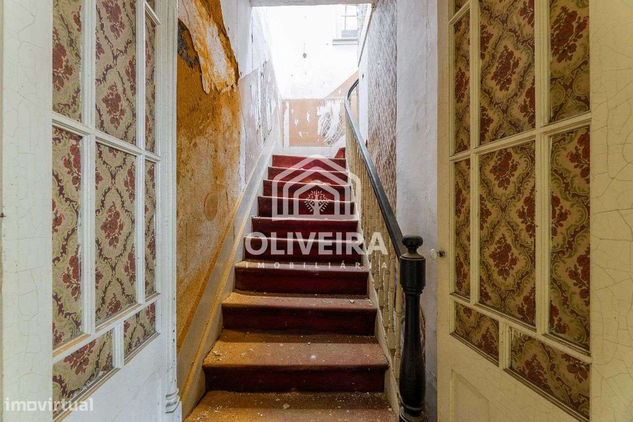 Prédio Centenário com projeto aprovado no centro de Barcelos-6