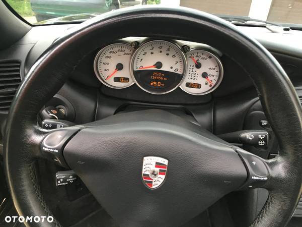 Porsche Boxster - 9