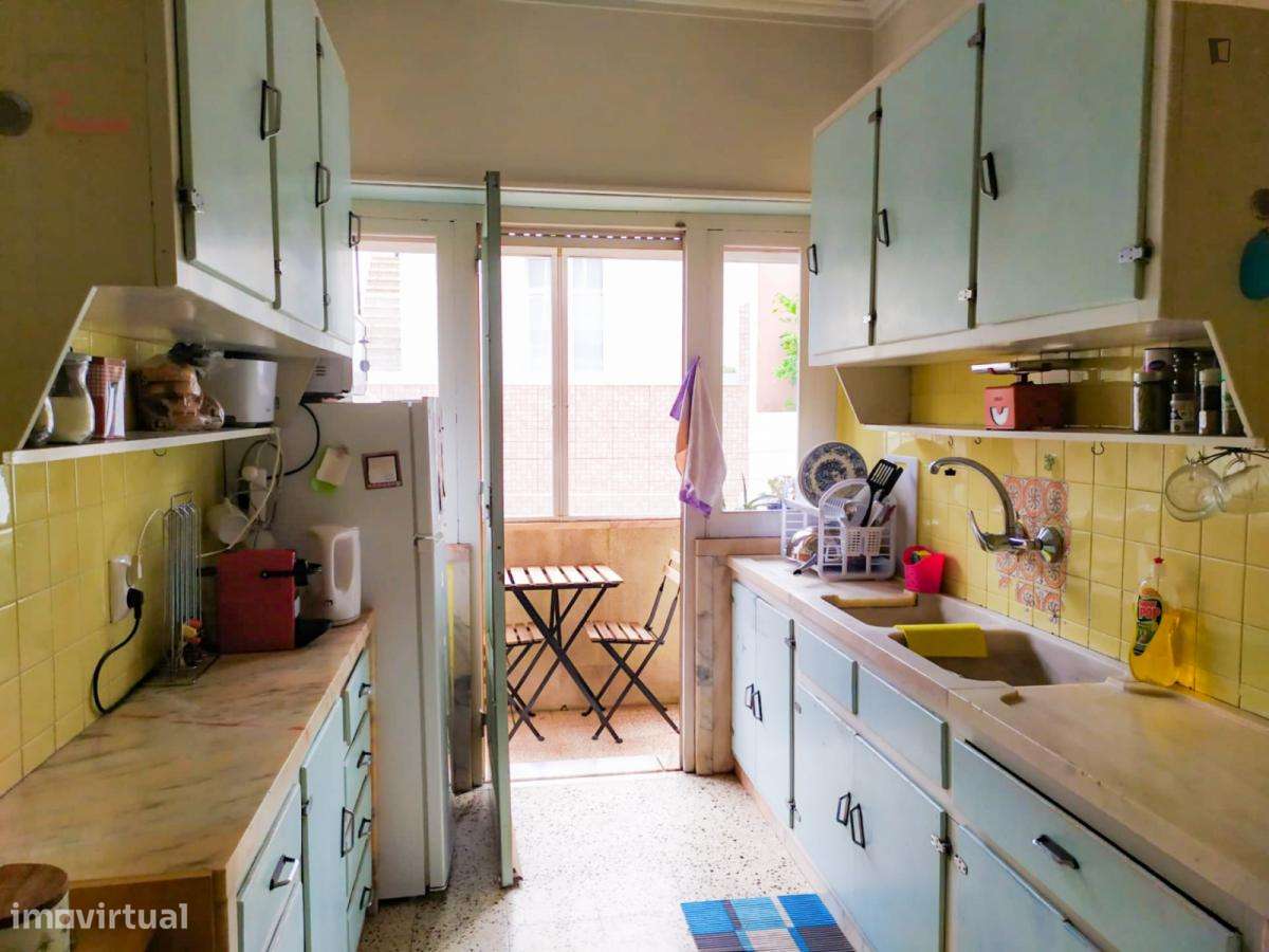 Quarto - localizado em Penha de França Lisbon - Grande imagem: 4/10