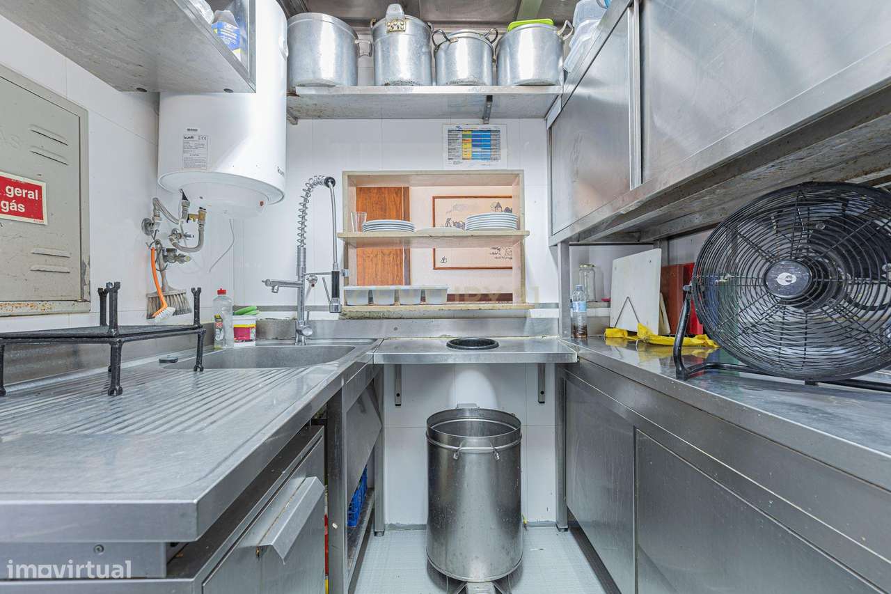 Restaurante Pronto a Operar no Feijó – Venda de Espaço Comercial - Grande imagem: 4/16