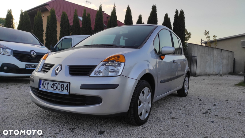 Renault Modus - 13