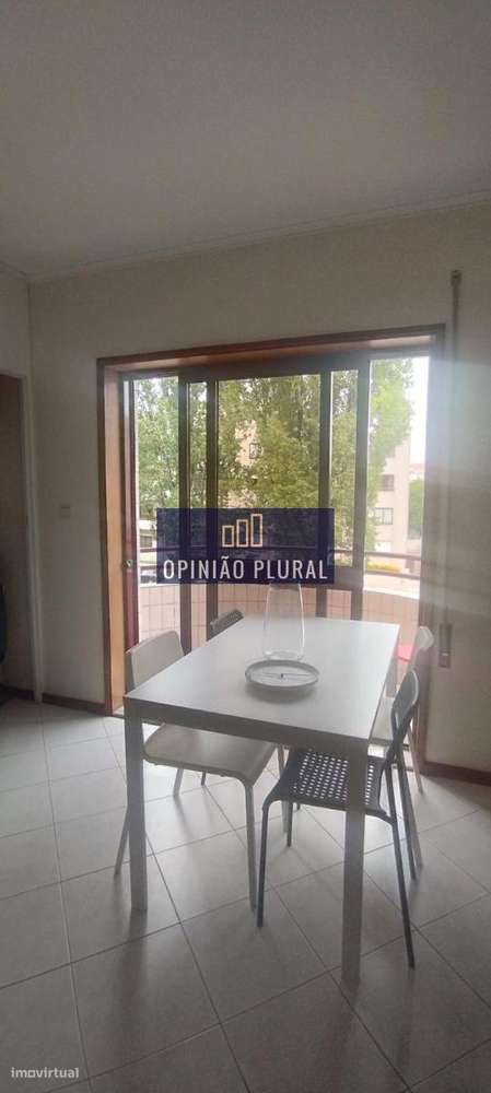 Excelente T1 com varanda, lugar de garagem e arrumos  Senhora da Hora - Grande imagem: 5/11