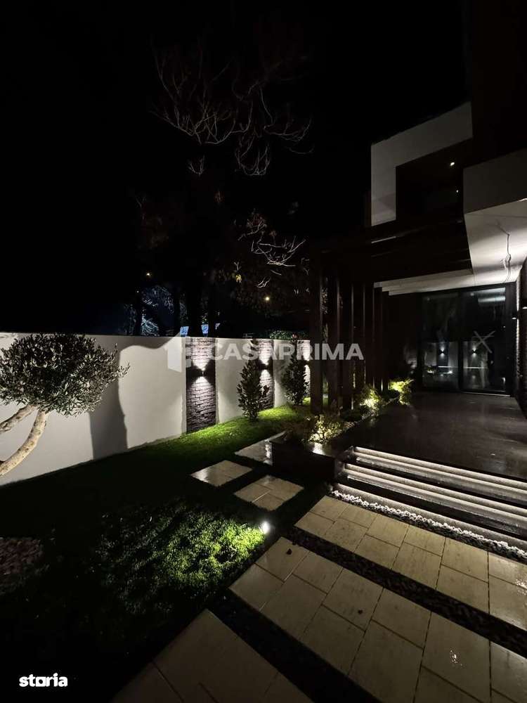 Uită de penthouse – alege o casa de lux în Copou !-9