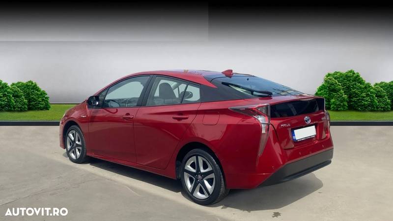 Toyota Prius 1.8 Dual VVT-i Sol - 3