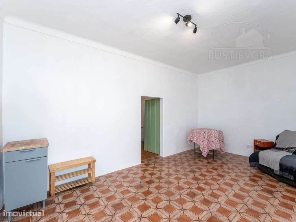 Moradia T2 em Cabeção com terraço - Grande imagem: 4/26