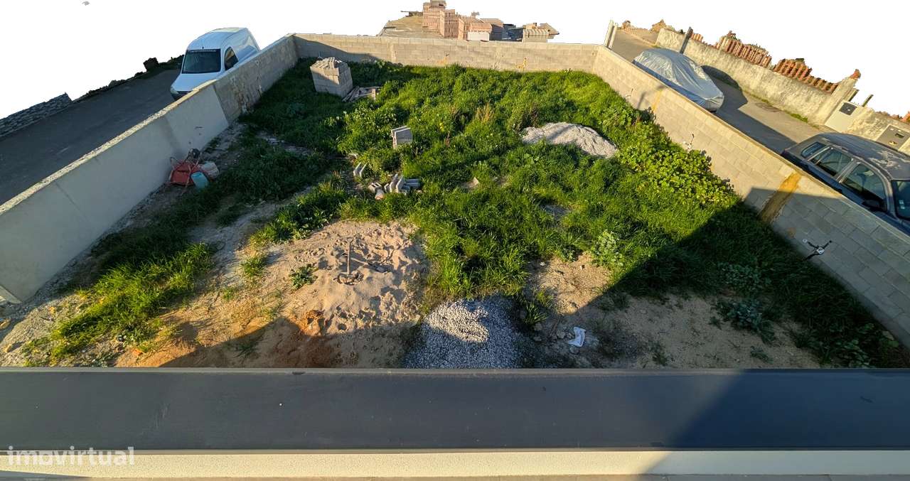 Terreno Construção - Grande imagem: 2/3