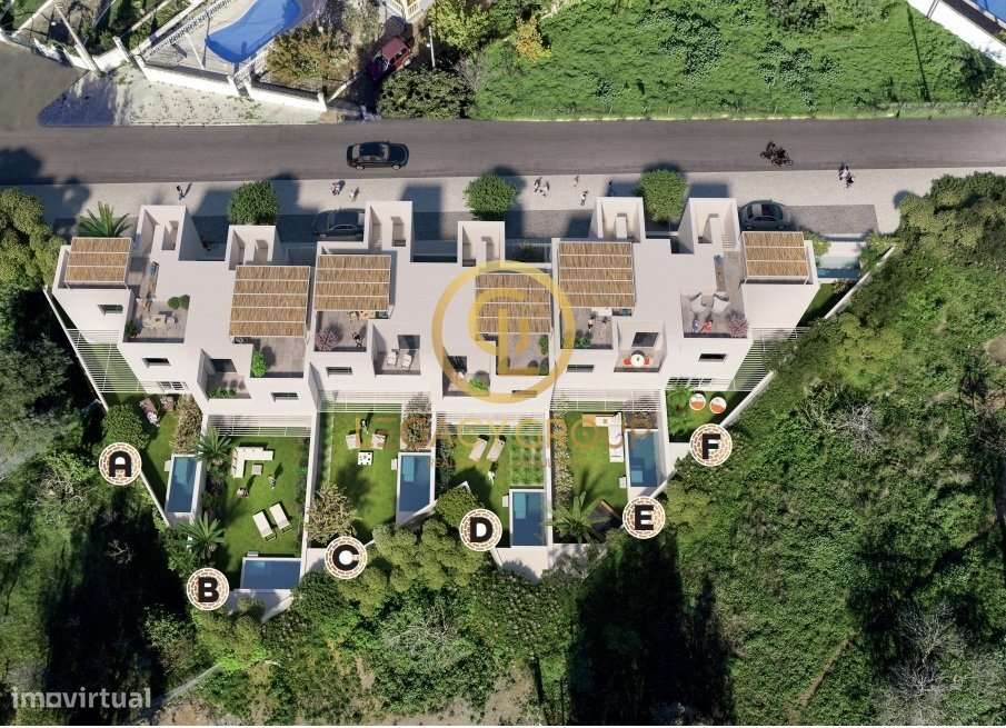 Moradias T2 de Luxo com Piscina e Jardim Privados no Coração de Alm...-29