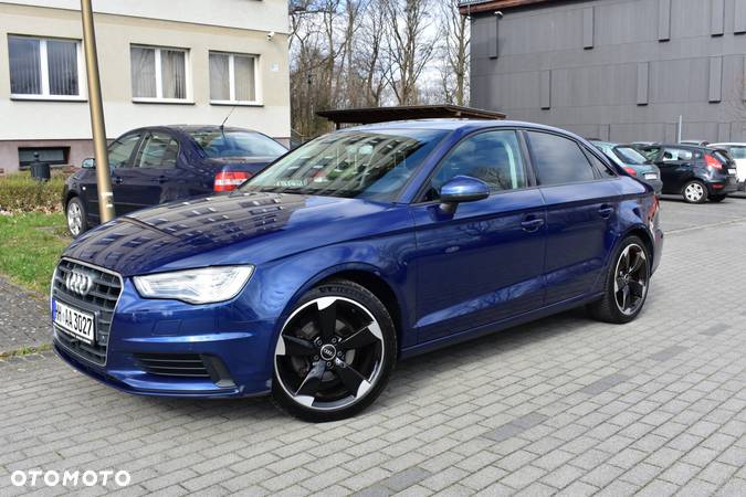 Audi A3 2.0 TDI Sport S tronic - 1