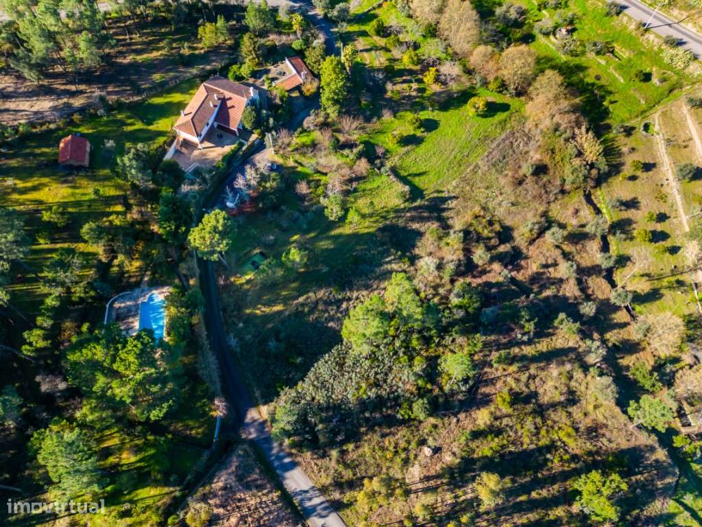 Encantadora Moradia Mobilada e Equipada, com Jardim, Piscina, Pinha... - Grande imagem: 3/60